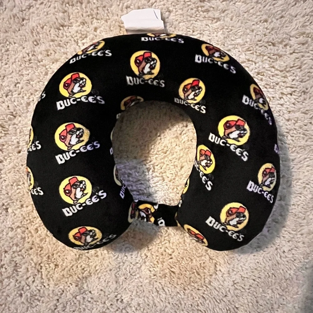 Buc-ee's Travel Pillow